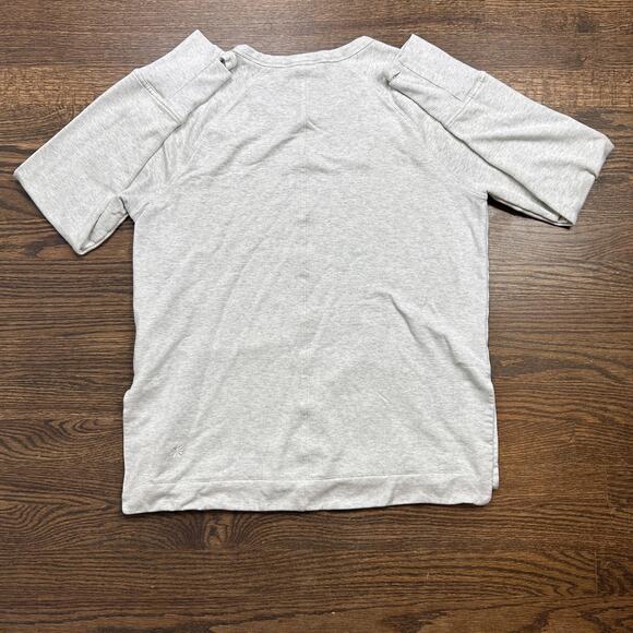 Athleta Sweatshirt Womens Medium Light Heathered Gray Long Sleeve Thumbhole - Picture 8 of 9